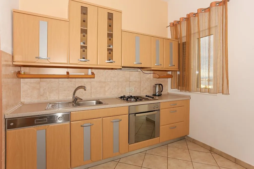 Apartments Meri Seget Vranjica Croatia